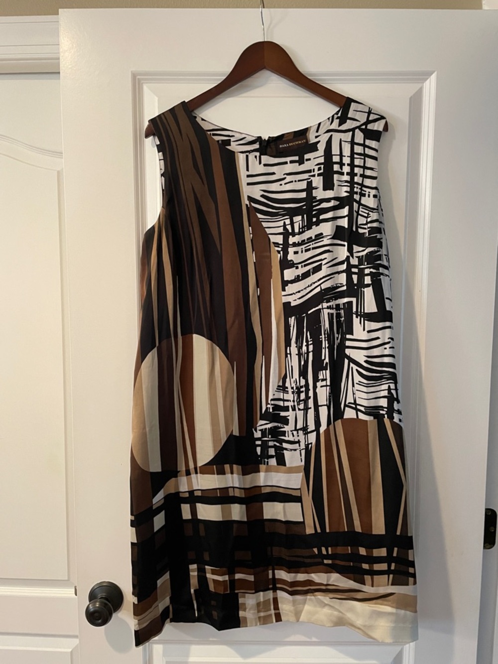 Dana Buchman Black, Brown & Cream Graphic Midi Dress